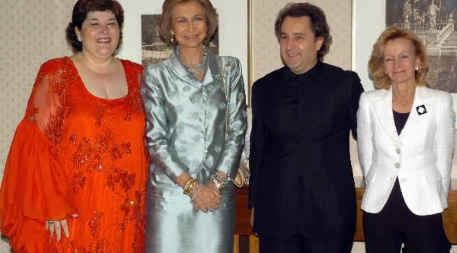 La Reina, con la ministra Salgado, Josep Pons y Ana María Sánchez