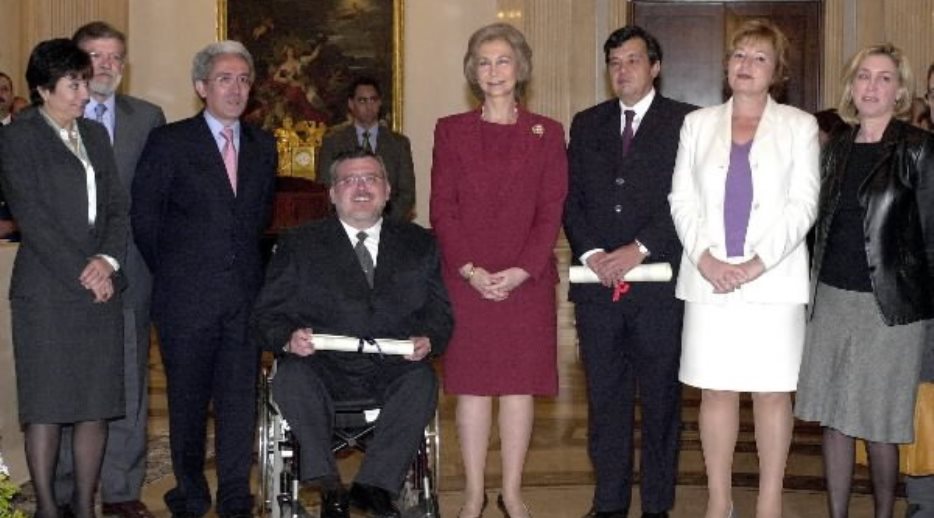 S.M. la Reina, tras el acto de entrega de los Premios Reina Sofía de Rehabilitación y de Integración