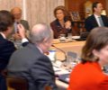 La Reina preside la reunión conjunta del Consejo Asesor y del Patronato de la Fundación Reina Sofía