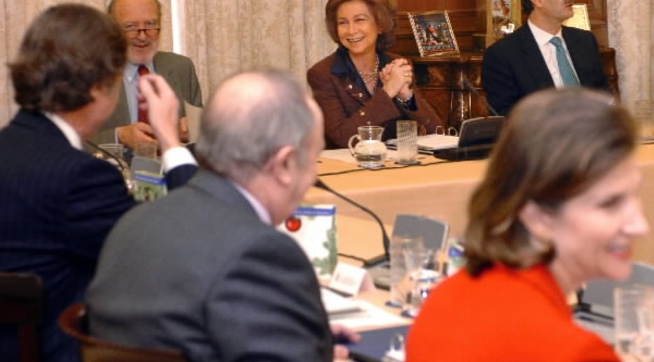 La Reina preside la reunión conjunta del Consejo Asesor y del Patronato de la Fundación Reina Sofía