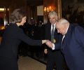 Su Majestad es saludada por Isidoro Álvarez y Pascual Maragall