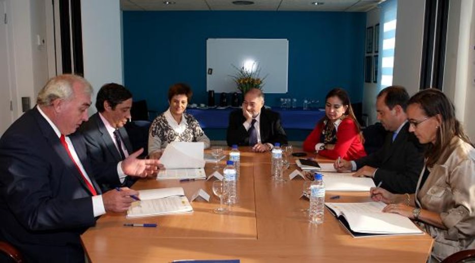 Los miembros de la Fundación Reina Sofía, la Universidad Politécnica de Madrid, la Agencia Estatal Consejo Superior de Investigaciones Científicas ...
