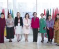 Su Majestad la Reina Doña Sofía acompañada de la Junta Directiva de AIDE