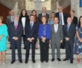 Fotografía de grupo de Doña Sofía con las autoridades y organizadores del Congreso