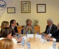 Su Majestad la Reina Doña Sofía durante la reunión de trabajo  