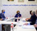 Su Majjestad la Reina Doña Sofía durante la reunión de trabajo