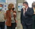 Doña Sofía durante su visita al Banco de Alimentos de Ourense
