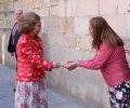 Su Majestad la Reina Doña Sofía recibe el saludo de la delegada del Gobierno en la Comunidad de Castilla y León, Virginia Barcones