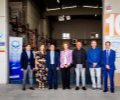 Doña Sofía junto a personal del Banco de Alimentos de Soria