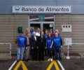 Doña Sofía con voluntarios del Banco de Alimentos de Tenerife