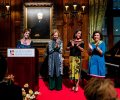 Su Majestad la Reina Doña Sofía en los instantes previos a la entrega del Premio Sophia 2024 al Sr. Gustavo Dudamel, acompañada de la presidenta de...