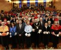Su Majestad la Reina Doña Sofía con las autoridades y asistentes al acto