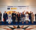 Su Majestad la Reina Doña Sofía con las autoridades asistentes a la inauguración del Congreso
